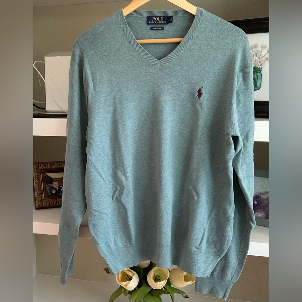 Ralph Lauren Polo V Neck Pima Sz. L